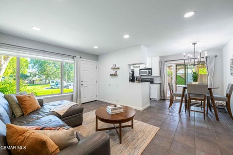 Tiny photo for 2278 Moss Court, Thousand Oaks, CA 91362 (MLS # 226004202)
