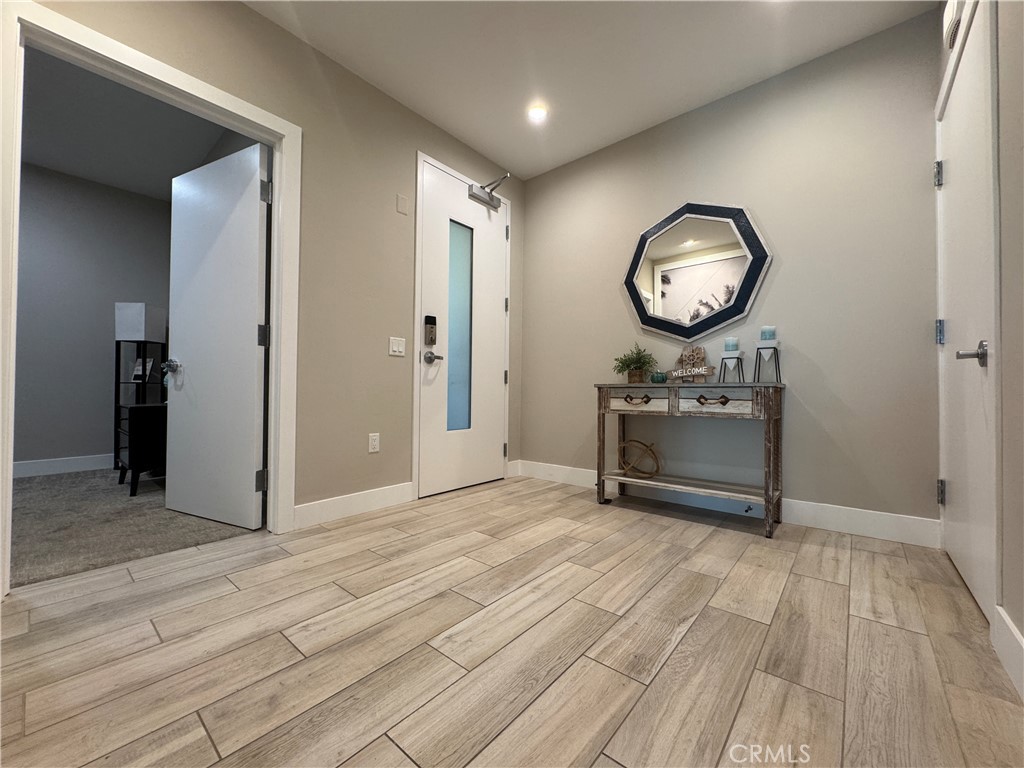 3025 Byron Street 201