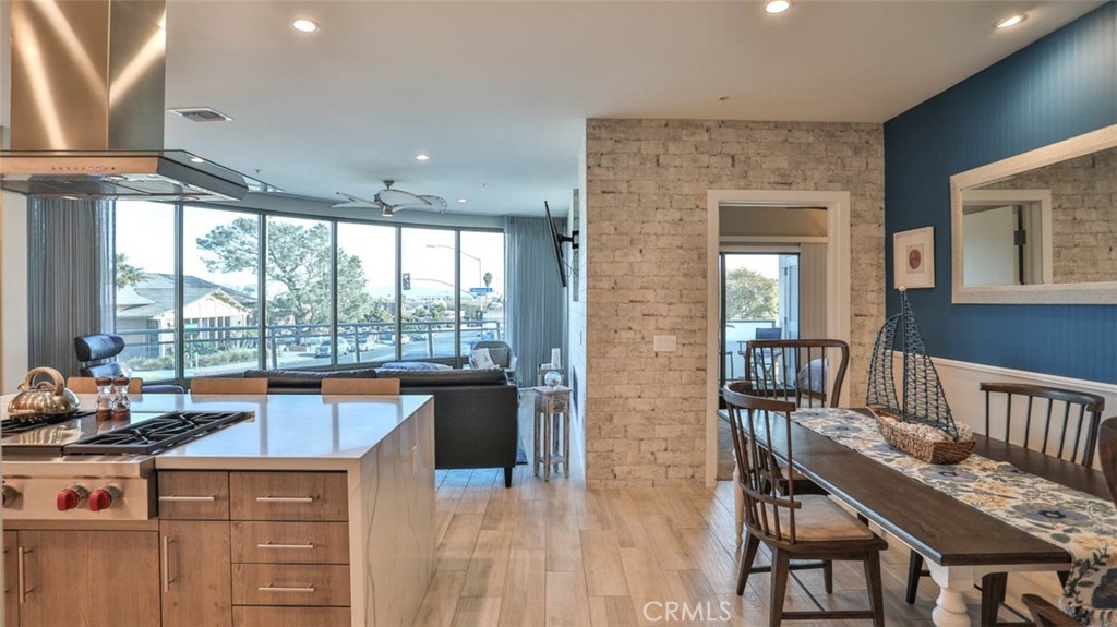 3025 Byron Street 201