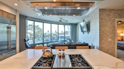 Photo of 3025 Byron Street #201, Point Loma, CA 92106 (MLS # IV26004707)