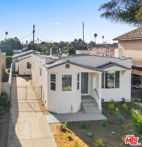 Photo of 552 W 99th Street, Los Angeles, CA 90044 (MLS # 26646061)
