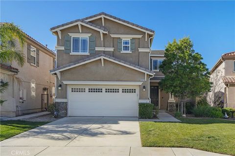 Photo of 28229 Shirley Ln, Saugus, CA 91350 (MLS # SR26028018)