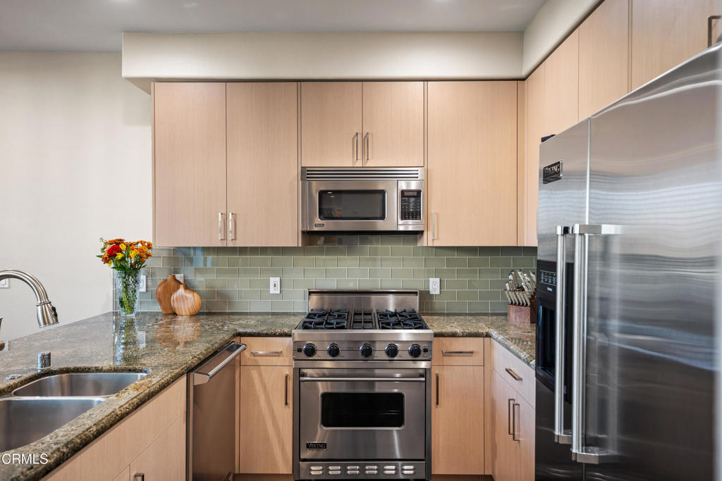 Poli Oaks Pavillion - 5338 - Residential