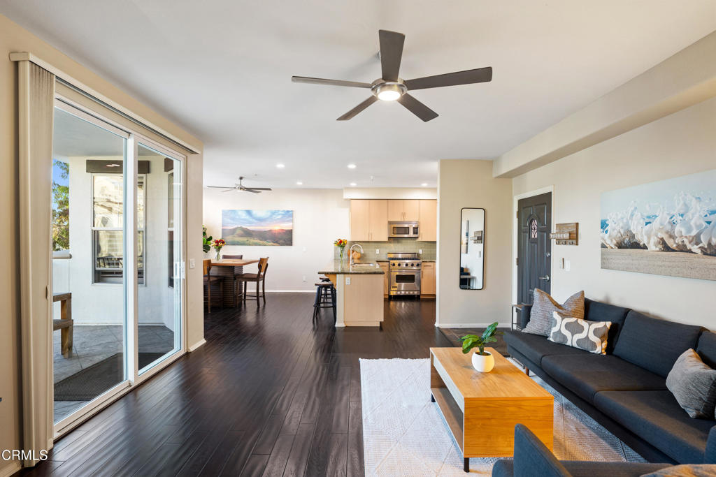 Poli Oaks Pavillion - 5338 - Residential