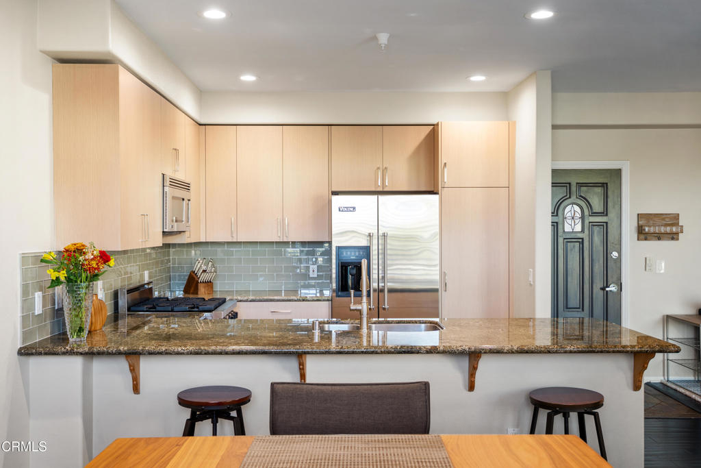 Poli Oaks Pavillion - 5338 - Residential