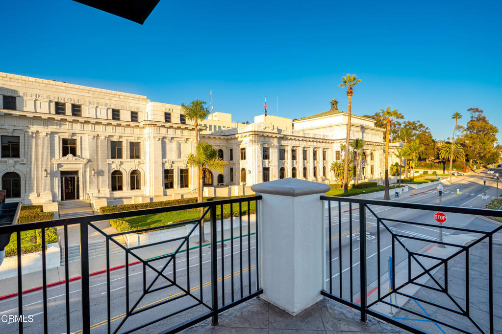 Poli Oaks Pavillion - 5338 - Residential