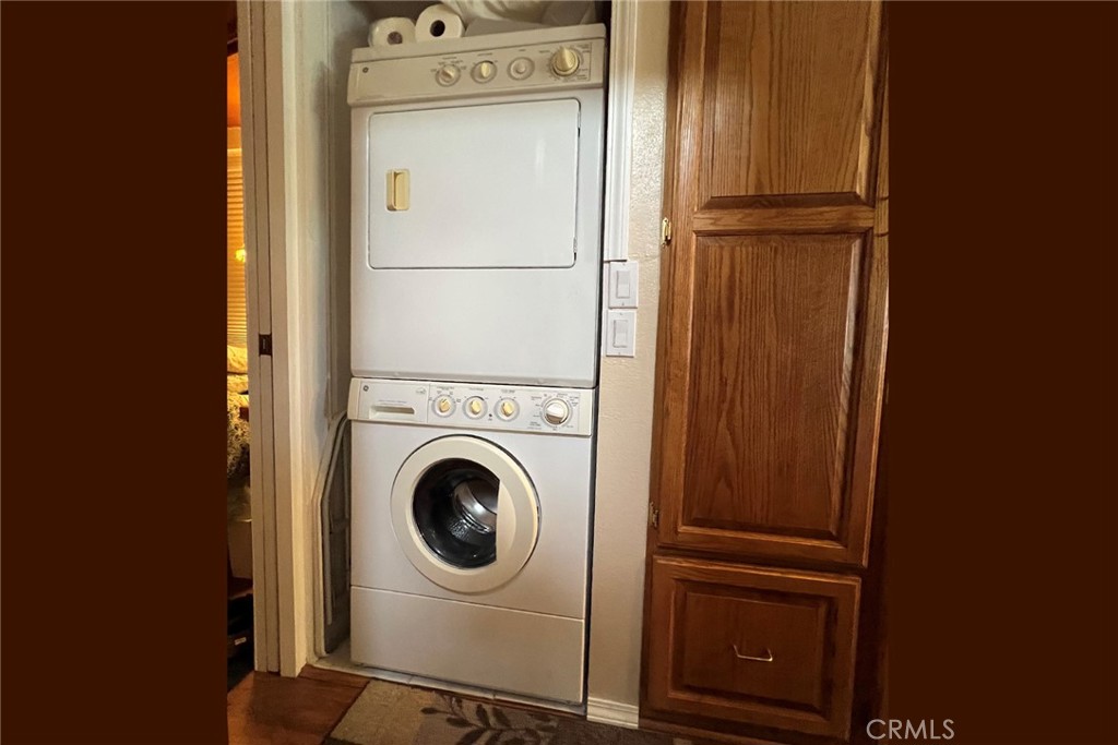 Desert Shadows RV Resort (33619) - Manufactured In Park