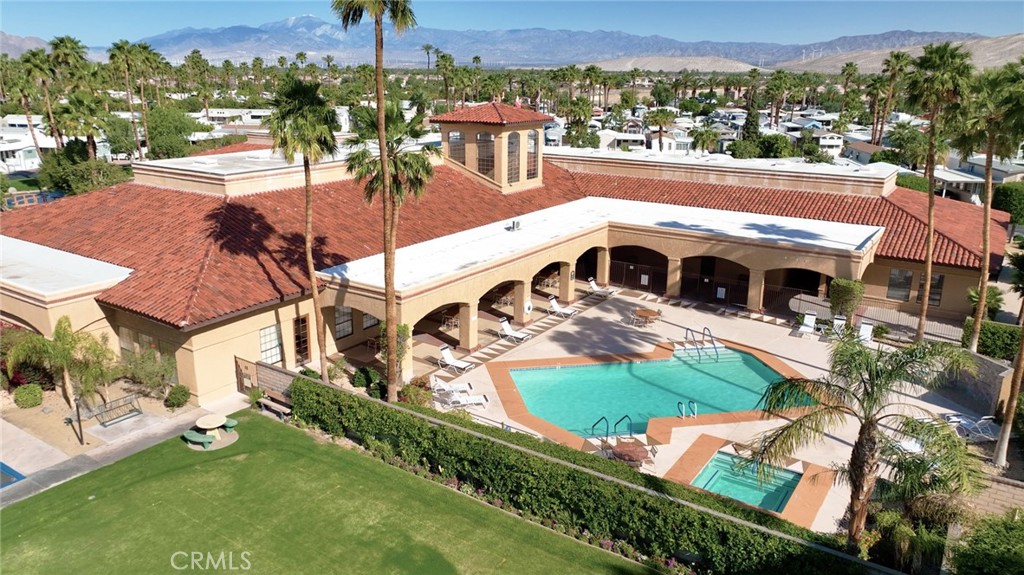 Desert Shadows RV Resort (33619) - Manufactured In Park