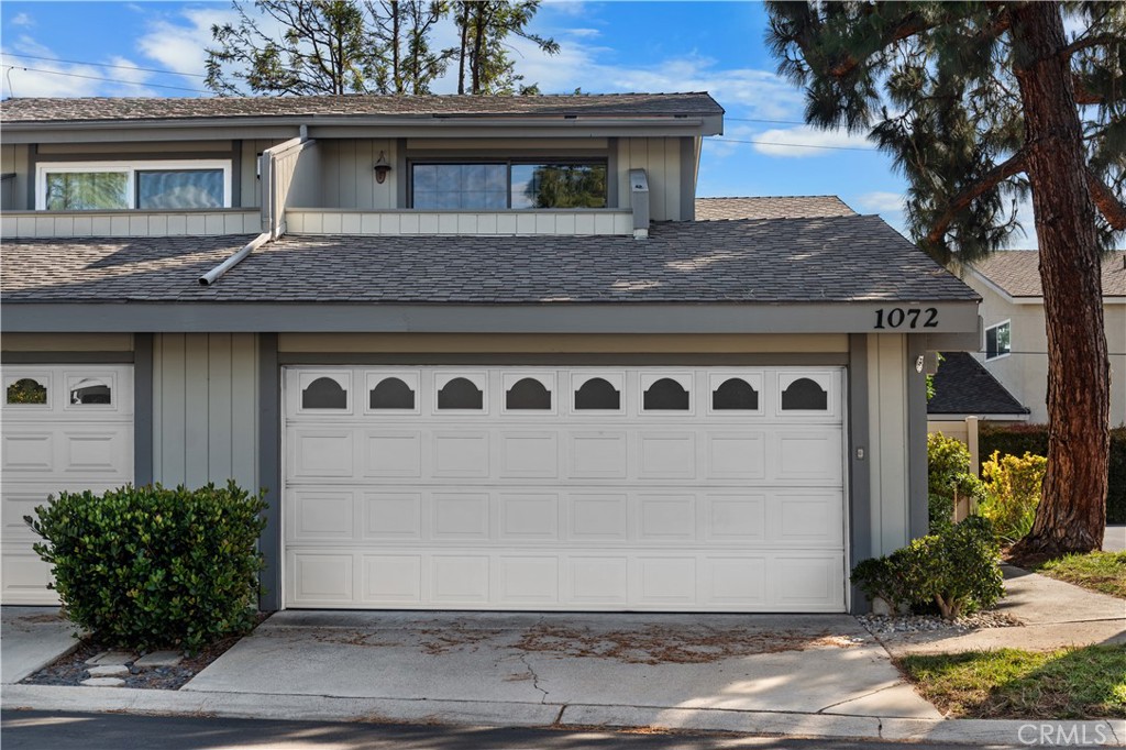 1072 Tustin Pines