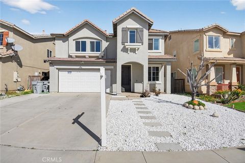 Photo of 14016 Katelyn Street, Hesperia, CA 92345 (MLS # CV26041834)