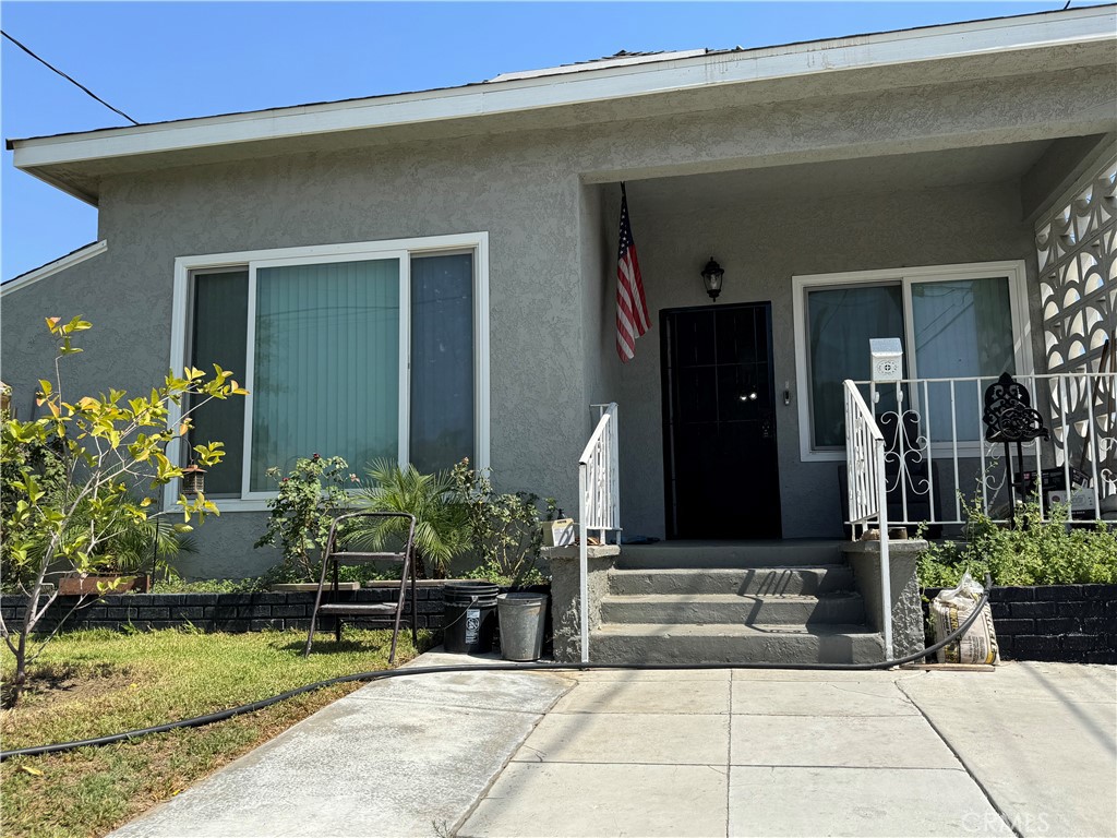 ***TWO HOUSES IN SAME LOT*** DOS CASAS EN UN LOTE***INVESTORS DREAM OPPORTUNITY*** LOW TAX***NO HOA***LOCATION***LOCATION***LOCATION***Stop!*** Look no further you've found the property that you've been looking for. ***WITH NEWER KITCHEN CABINETS, QUARTZ COUNTERS TOPS*** THE FRONT HOUSE HAS THREE BEDROOMS, ONE AND A HALF BATHROOMS 1026 SF, THE BACK HOUSE HAS ONE BEDROOM, ONE BATHROOM 674 SF, newer roof on both units, Newer HVAC, Newer exterior and interior paint, Newer doble pane windows, Newer vinyl plank flooring in main house, Textured ceilings, Recessed lights, Newer water heater, Living Room, bedroom, kitchen with ceiling fans, Open, remodeled kitchen with newer white cabinets with self close drawers, quartz counters tops, Indoor laundry area, nice big spacious secondary bedrooms, huge Primary suite with plenty of room with big window, All bathrooms have been upgraded, and new vanities with fresh interior paint and newer solar panels for energy efficiency and central air conditioning and heating for year-round comfort. The back yard is private and spacious covered patio perfect for relaxing, family gathering or entertaining. this beauty has a lot of potential. This beauty is in great location, close to schools, Located just minutes freeways, eating, shopping, ETC
****DON'T LET THIS BEAUTY PASS YOU BY!**