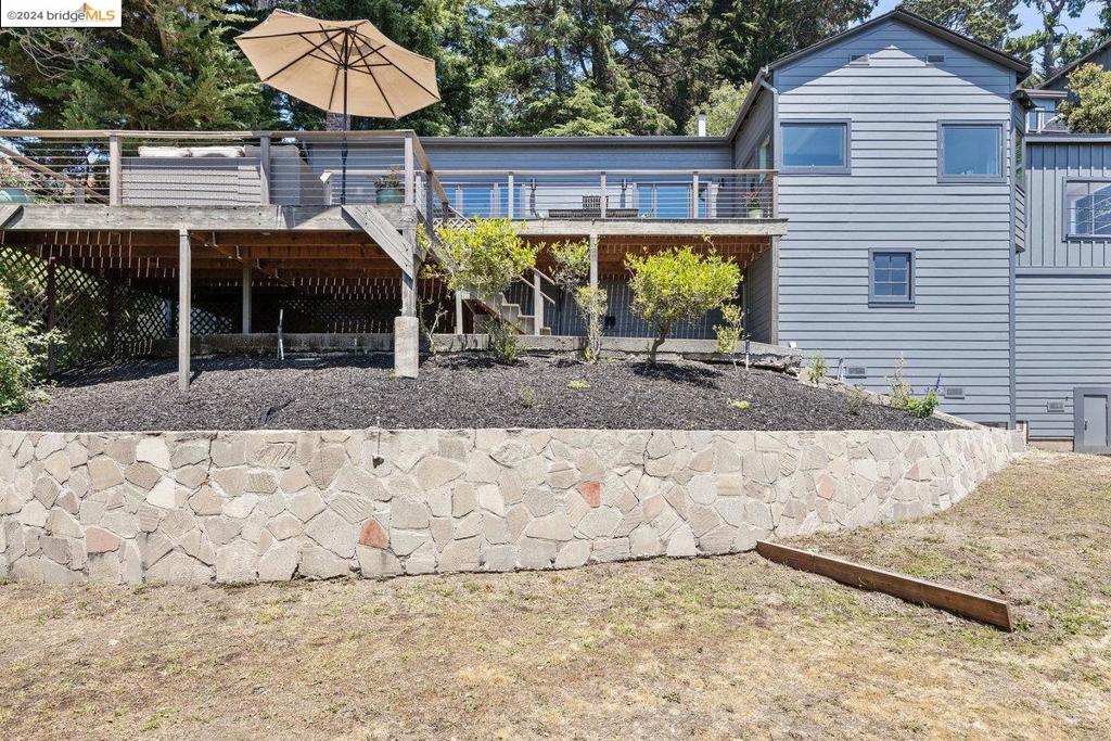 PIEDMONT PINES - Residential