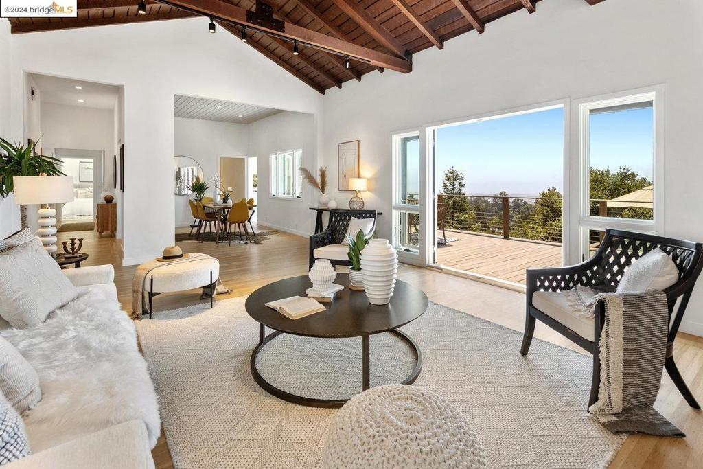 PIEDMONT PINES - Residential