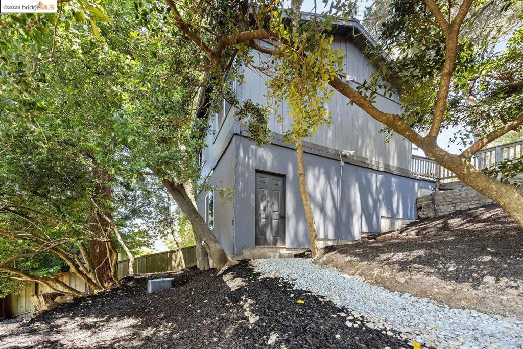 PIEDMONT PINES - Residential