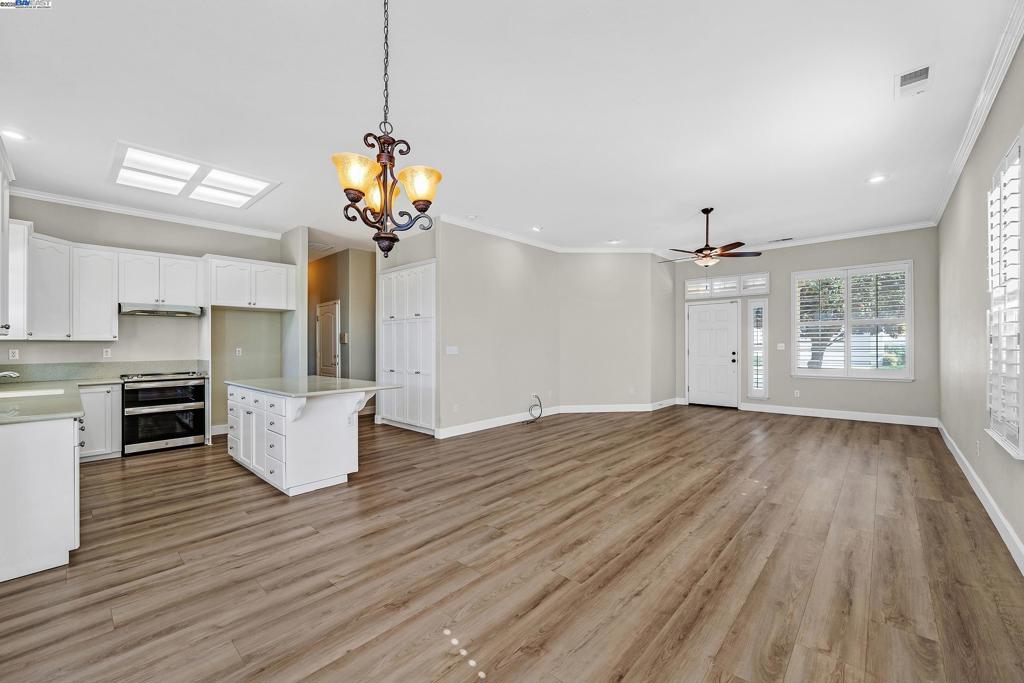 129 Little Johns Creek Dr