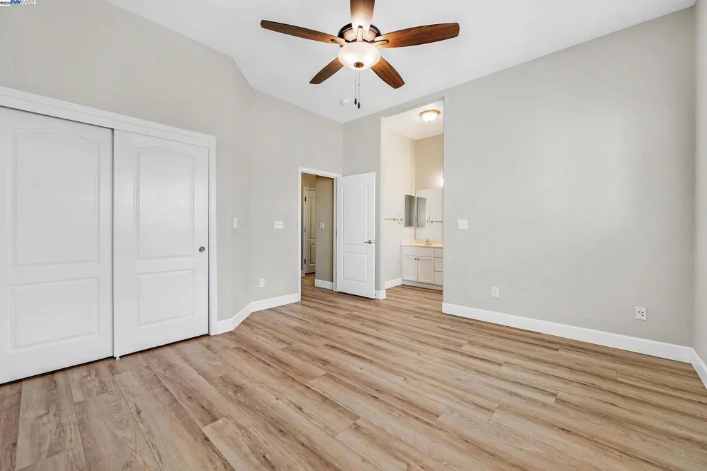 Oakdale, California 95361, United States, 2 Bedrooms Bedrooms, ,2 BathroomsBathrooms,Residential,Active,228233