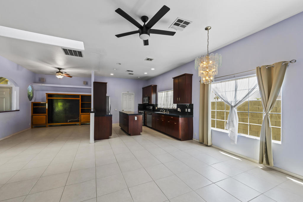 31515 Avenida Del Yermo