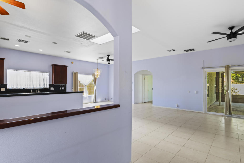31515 Avenida Del Yermo