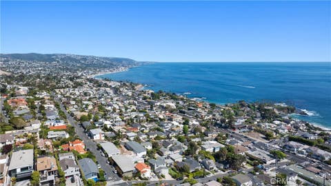 Photo of 283 Viejo St, Laguna Beach, CA 92651 (MLS # LG26082639)