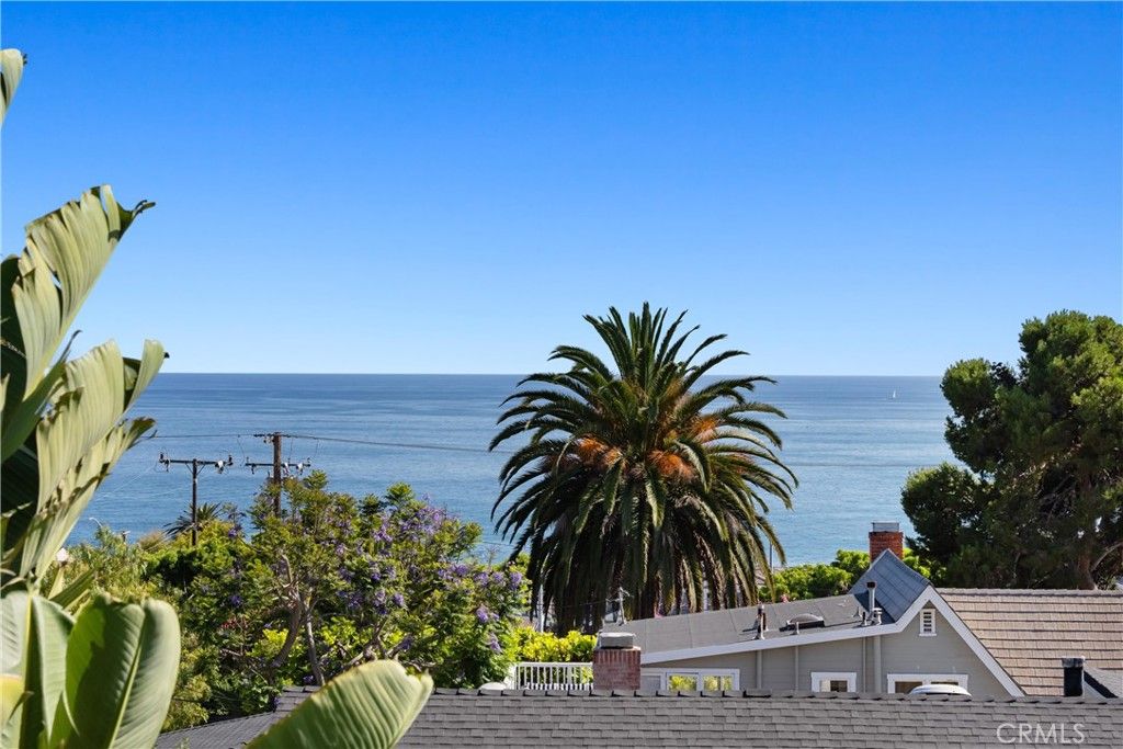 Photo of 283 Viejo St, Laguna Beach, CA 92651 (MLS # LG26082639)