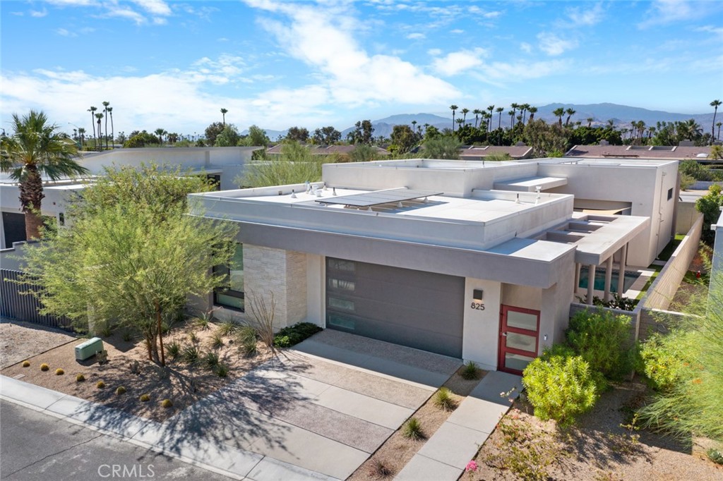 825 Fountain Drive