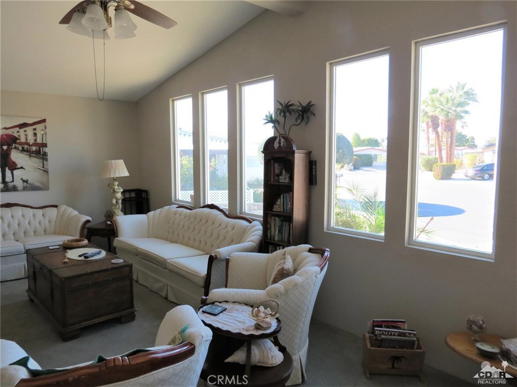 Palm Desert Greens - Manufactured In Park