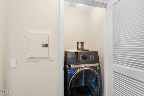 Tiny photo for 990 Holiday Avenue, Ventura, CA 93003 (MLS # V1-36355)