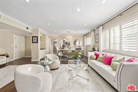 Photo of 10645 Wilshire Boulevard #402, Los Angeles, CA 90024 (MLS # 26642969)