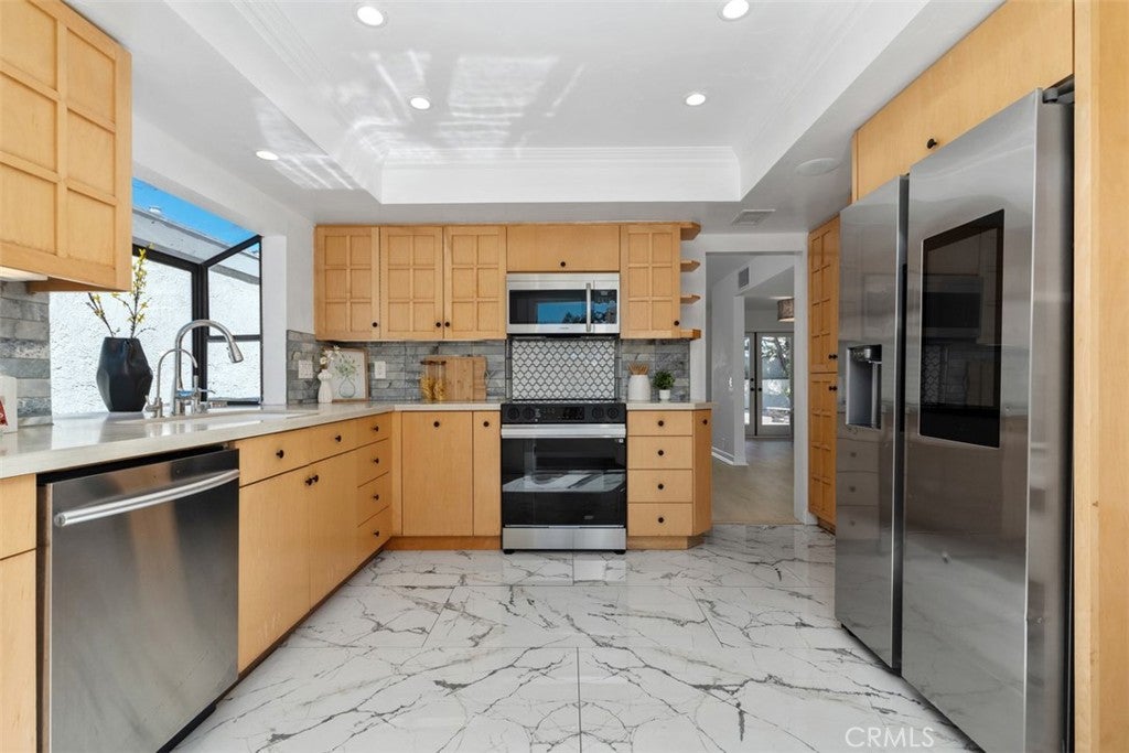 28182 Carpenteria Court