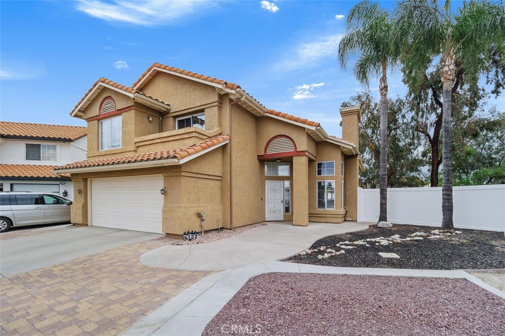 39330 Calle San Clemente