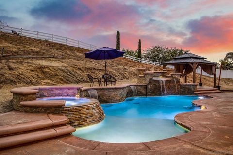 Photo of 16627 Eagle Peak Rd Rd, Riverside, CA 92504 (MLS # 250029615SD)