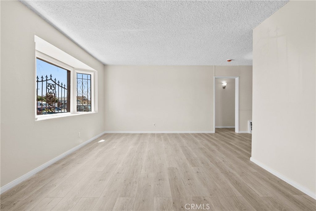 14609 S Cahita Avenue, Compton CA 90220
