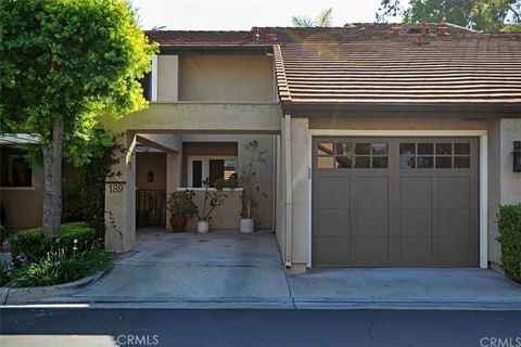 Photo of 189 Stanford Court #13, Irvine, CA 92612 (MLS # TR25198947)