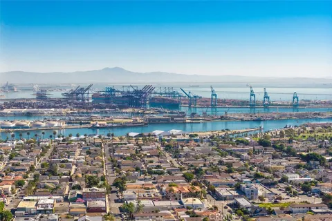 964 W 14th St, San Pedro, CA 90731 - MLS#: RS26026645