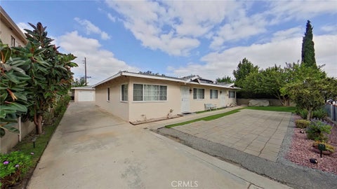 Photo of 5633 Denny AVE, North Hollywood, CA 91601 (MLS # GD26200878)