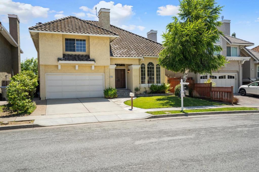 1108 Calle Almaden