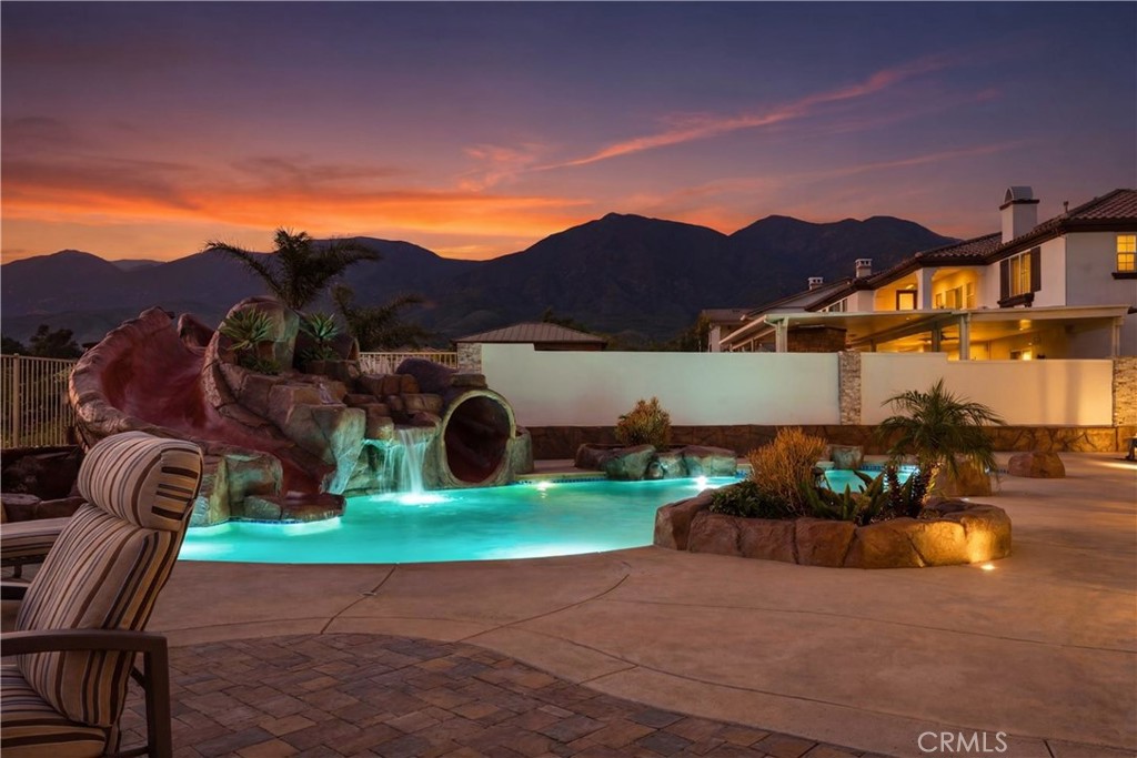 5156 Branding Iron Place