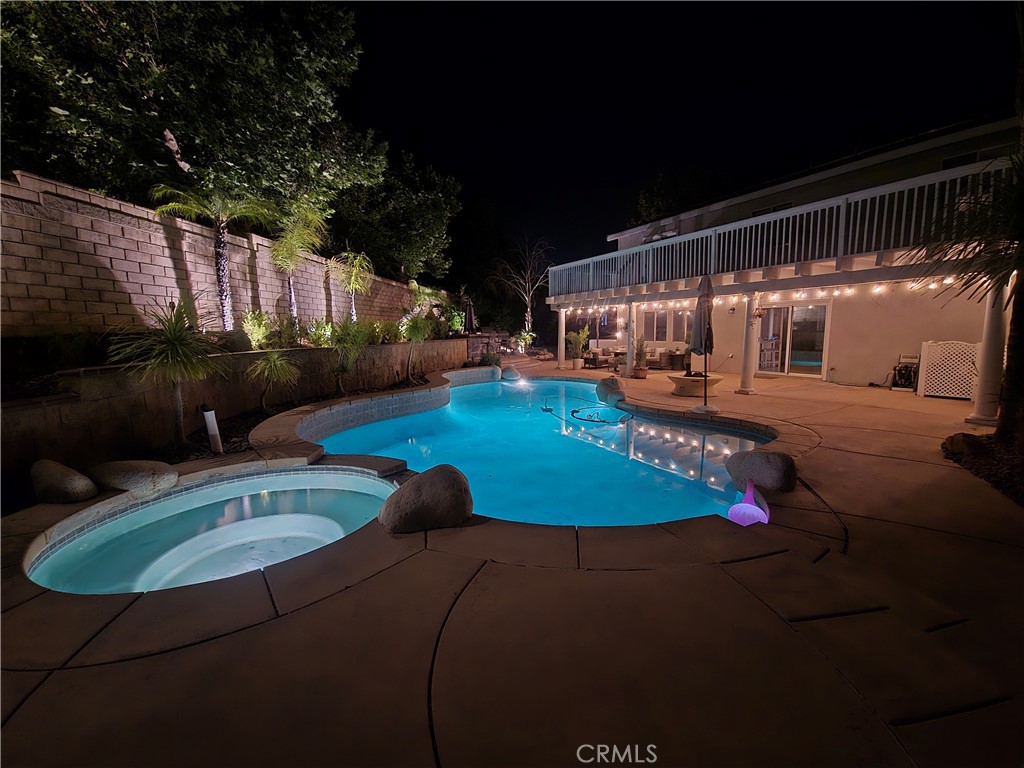 23381 White Oak Lane
