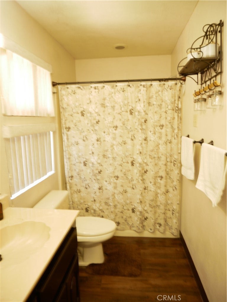 18090 Mariner Drive