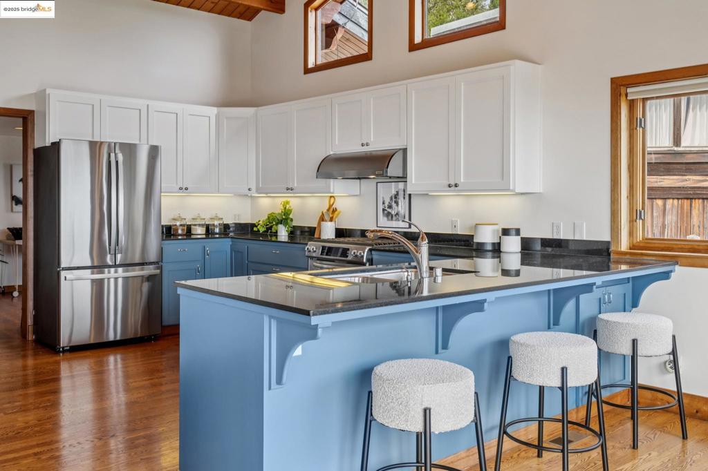 BERKELEY HILLS - Residential