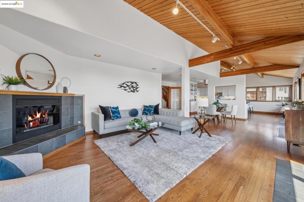 BERKELEY HILLS - Residential