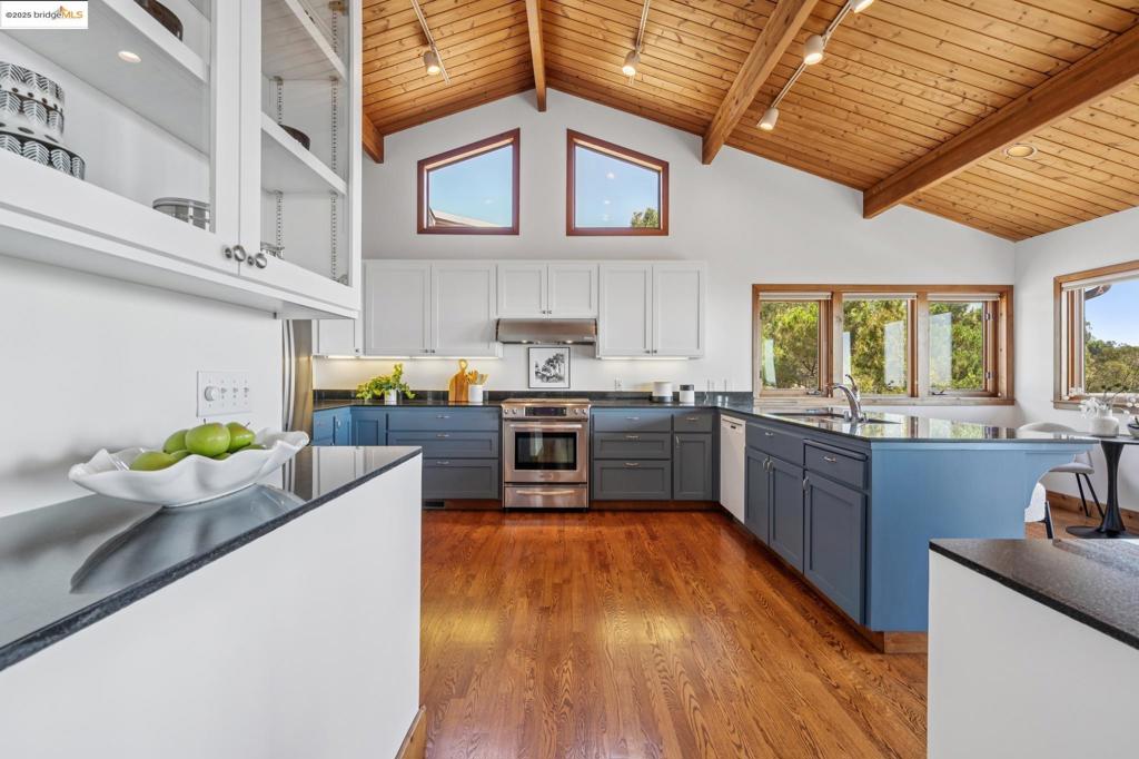 BERKELEY HILLS - Residential
