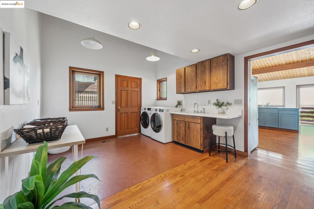 BERKELEY HILLS - Residential