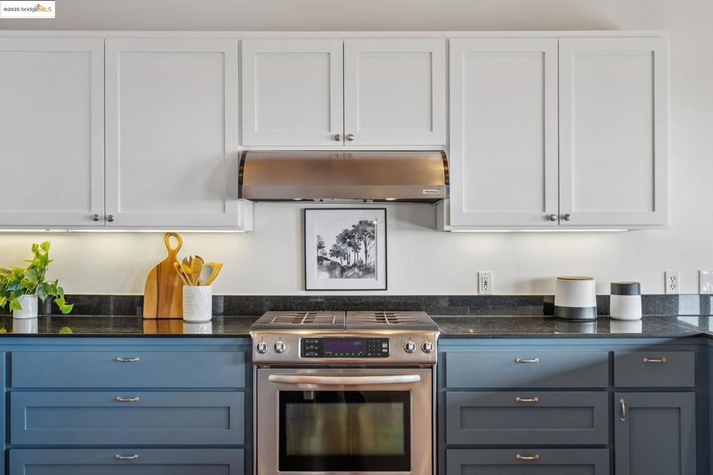 BERKELEY HILLS - Residential