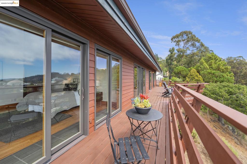 BERKELEY HILLS - Residential