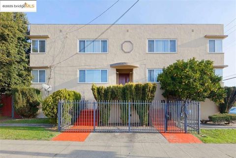 5492 Ruth Ave Oakland CA 94601