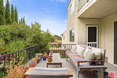 Photo of 6472 Cavalleri Road, Malibu, CA 90265 (MLS # 26661621)