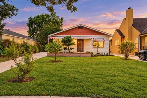 Photo of 1825 S Sierra Vista AVE, Alhambra, CA 91801 (MLS # CV26209782)