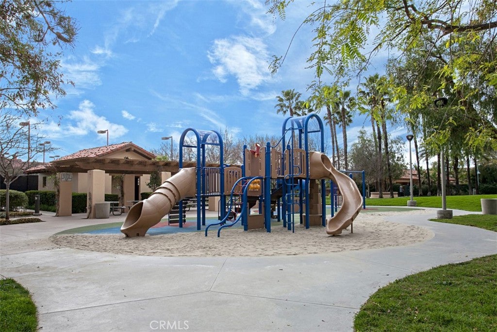 60 Avondale, Irvine CA 92602 - Photo 22