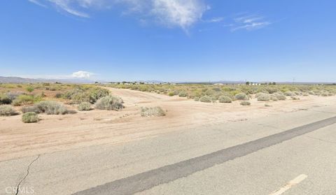 Photo of 6771 Poppy Boulevard, California City, CA 93505 (MLS # HD25273044)